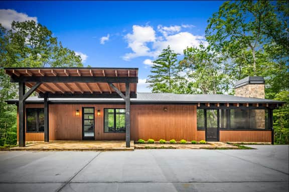 Cool Creek | Modern Luxury - Image 2